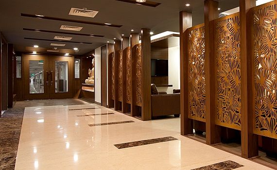 Indraprastha Apollo Hospital