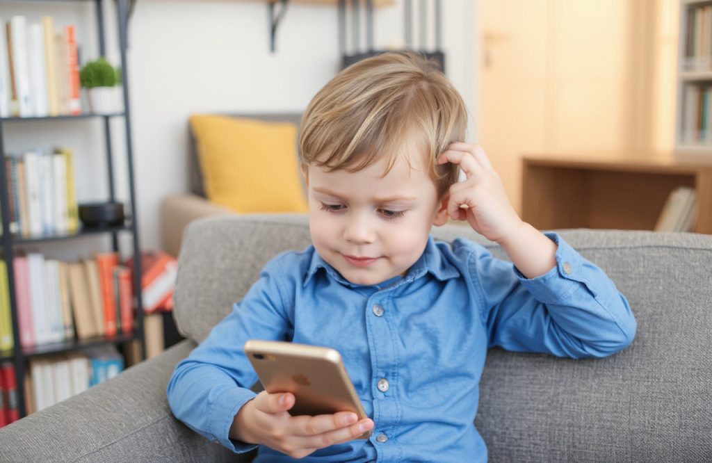 Exploring the Effectiveness of Mobile Apps in Reducing Child Anxiety