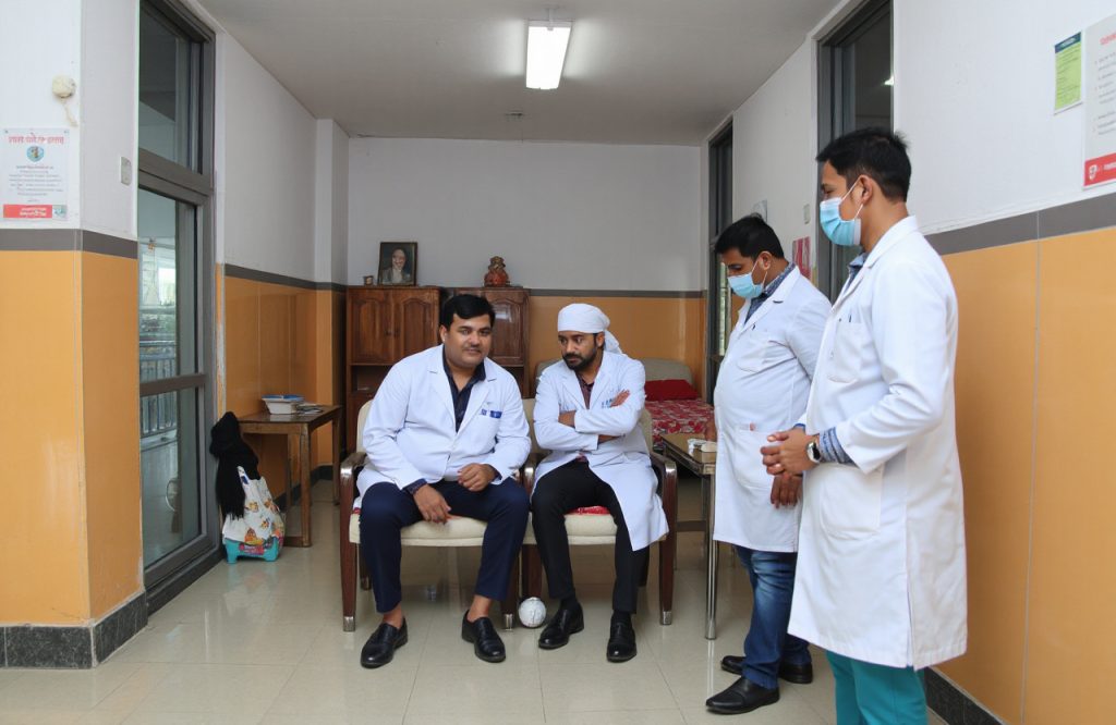 MARD Highlights Resident Doctors Concerns: Stipend Delays, Safety Issues, and Poor Hostel Conditions in Maharashtra