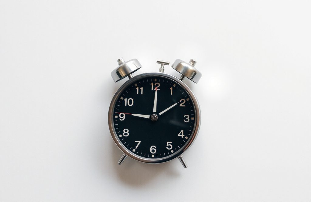 Body Clock Disturbances Linked to Increased Dementia Risk: New Evidence Uncovered