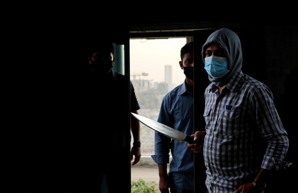 Pune Doctor Kidnapped at Knifepoint: Rs 19 Lakh Ransom Demands Lead to Four Arrests