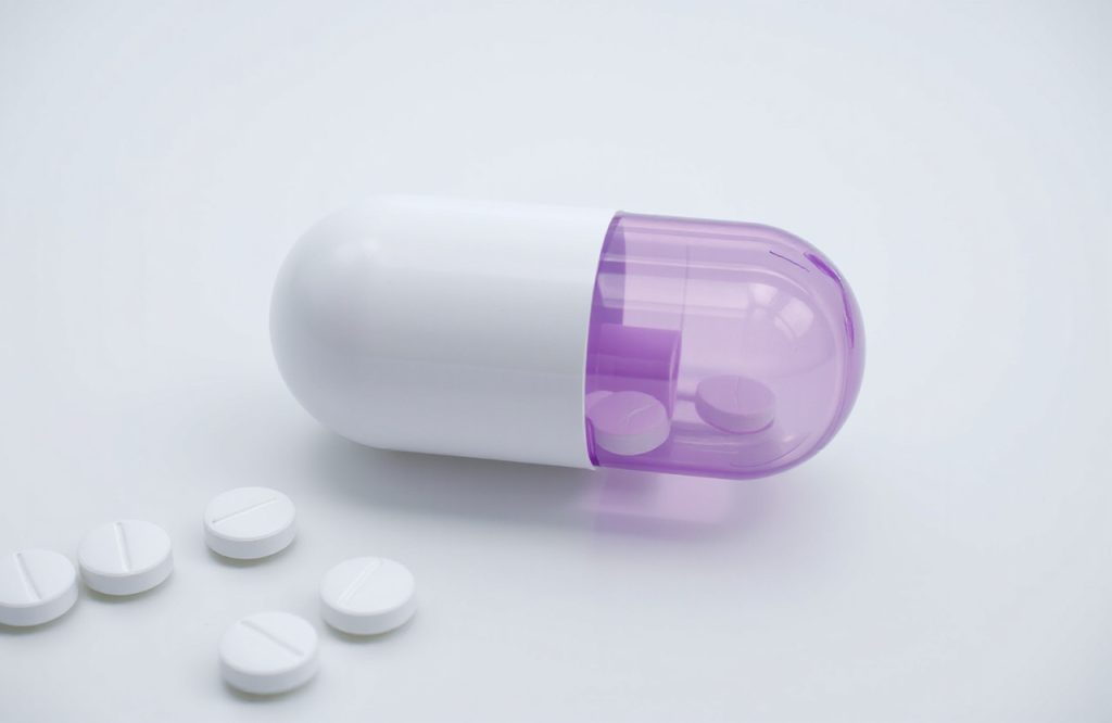 Long-Term Study Reveals Low Dose Aspirin Has No Impact on Cancer Risk for Older Adults